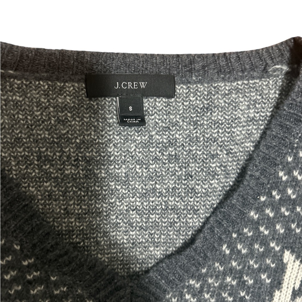 J.Crew 100% Wool Reindeer Sweater Gray White V Neck Nordic Small - Picture 3 of 9